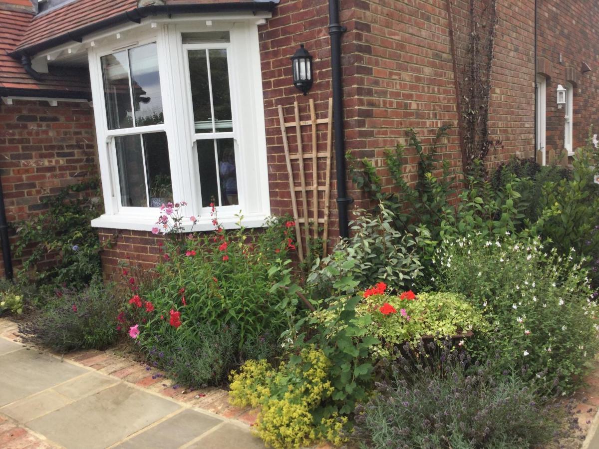 Marden  Fair View B&B 외부 사진